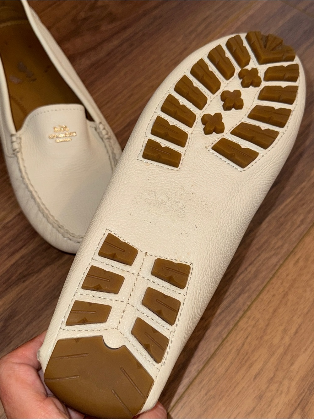 COACH Marley Cream Leather Driver Loafers with Gold Logo - Picture 5 of 8